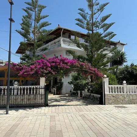 Garden Veli