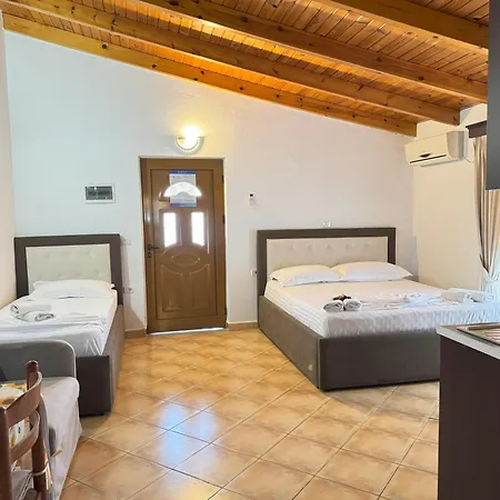 Garden Veli 公寓 *