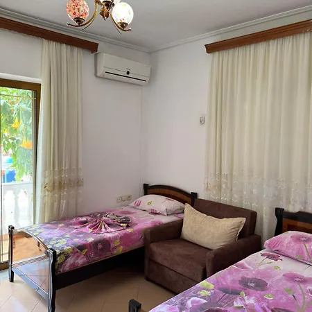 Garden Veli Apartment *