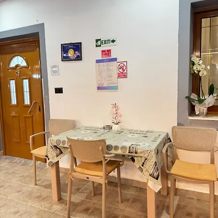 Garden Veli Apartment Ksamil
