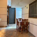 Apartment Garden Veli