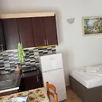 Apartmán Garden Veli
