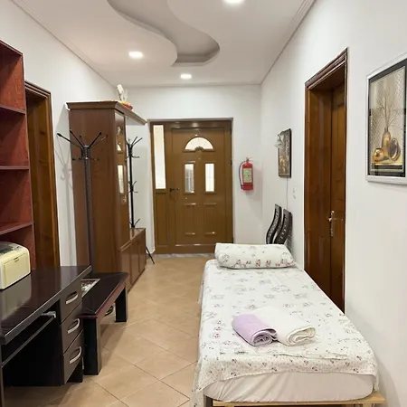 Garden Veli Apartment Ksamil