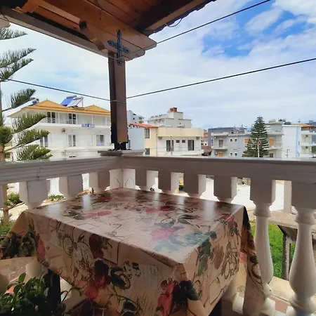 Garden Veli Apartment *