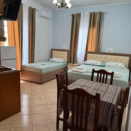 Apartament Garden Veli