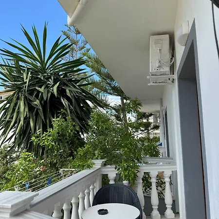 Garden Veli * Ksamil