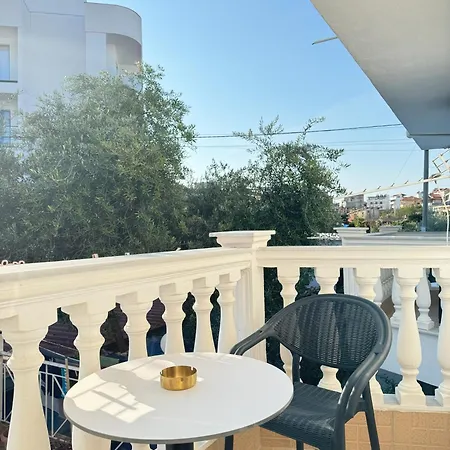 Apartment Garden Veli Ksamil